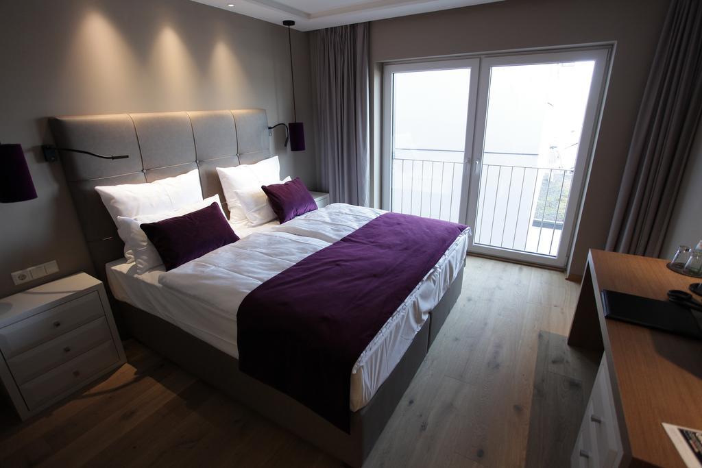 Hotel Aurelia Aldingen  Екстер'єр фото