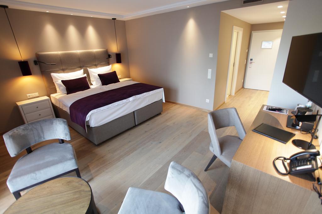 Hotel Aurelia Aldingen  Екстер'єр фото