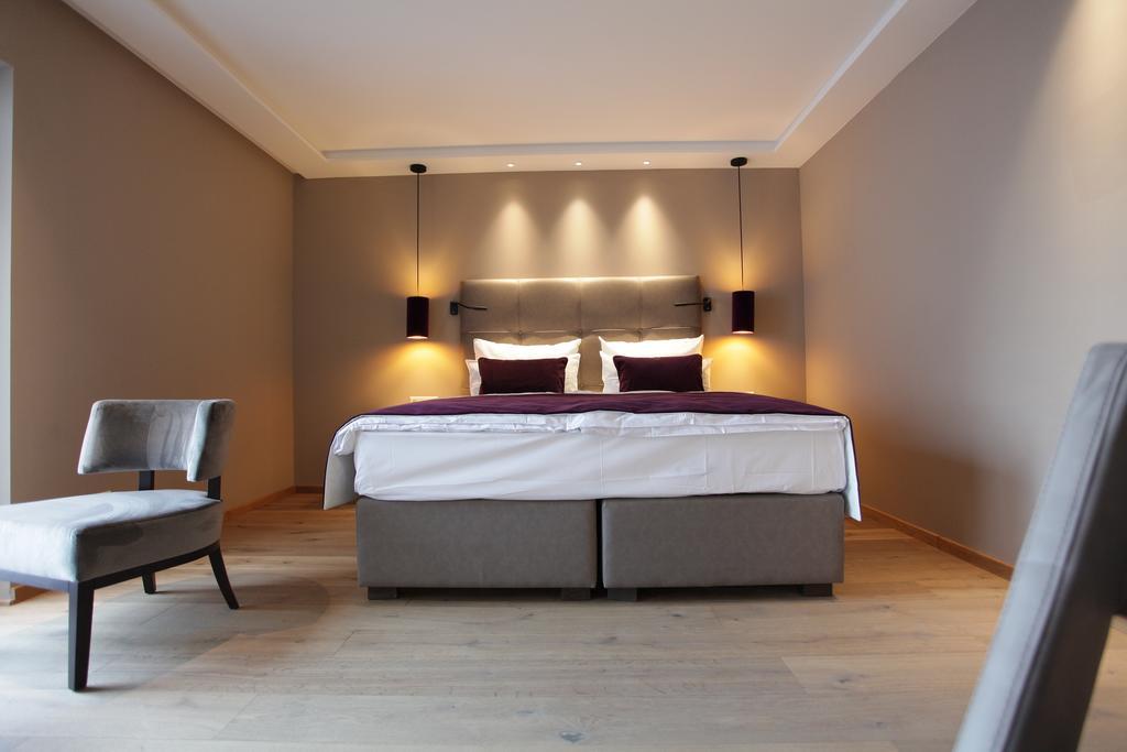Hotel Aurelia Aldingen  Екстер'єр фото