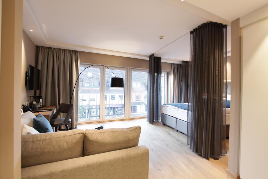 Hotel Aurelia Aldingen  Екстер'єр фото